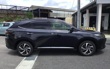 Toyota Harrier, 2020 год, 2 630 000 рублей, 7 фотография