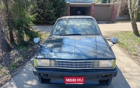 Toyota Corona VIII (T170), 1986 год, 210 000 рублей, 3 фотография