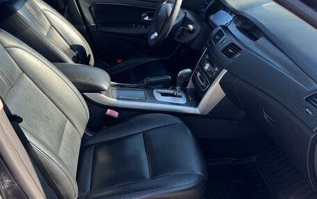 Renault Latitude I, 2010 год, 810 000 рублей, 8 фотография