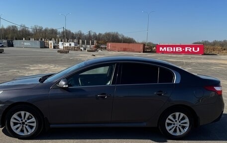 Renault Latitude I, 2010 год, 810 000 рублей, 2 фотография
