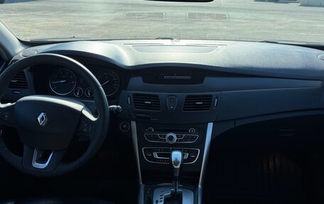 Renault Latitude I, 2010 год, 810 000 рублей, 14 фотография
