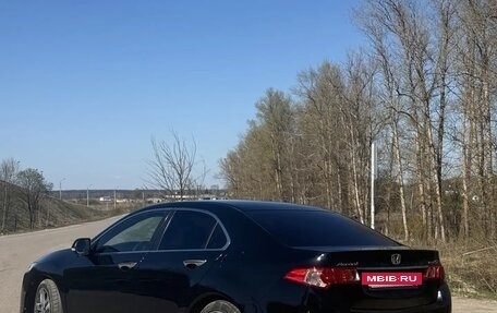 Honda Accord VIII рестайлинг, 2011 год, 1 700 000 рублей, 4 фотография