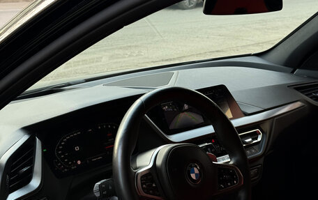 BMW 1 серия, 2022 год, 4 750 000 рублей, 12 фотография