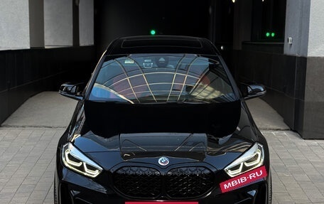 BMW 1 серия, 2022 год, 4 750 000 рублей, 3 фотография