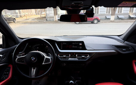 BMW 1 серия, 2022 год, 4 750 000 рублей, 14 фотография