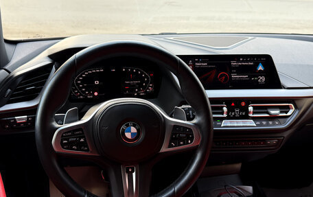 BMW 1 серия, 2022 год, 4 750 000 рублей, 17 фотография