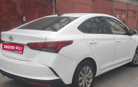 Hyundai Solaris II рестайлинг, 2021 год, 1 199 000 рублей, 6 фотография