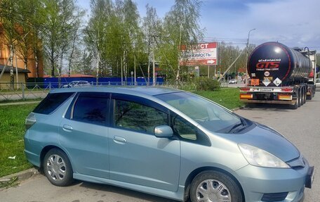 Honda Fit Shuttle I рестайлинг, 2012 год, 870 000 рублей, 12 фотография