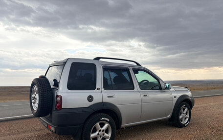 Land Rover Freelander II рестайлинг 2, 2002 год, 1 000 000 рублей, 5 фотография