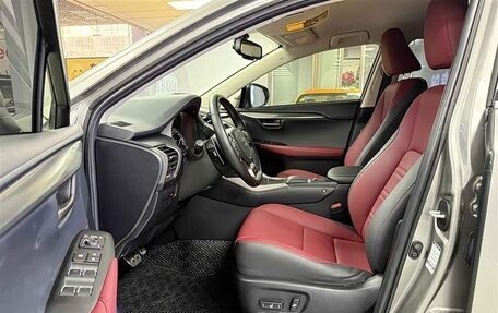 Lexus NX I, 2020 год, 2 230 000 рублей, 10 фотография