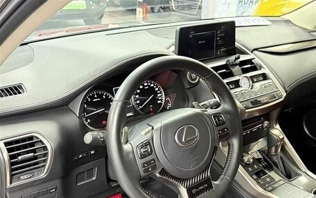 Lexus NX I, 2020 год, 2 230 000 рублей, 16 фотография
