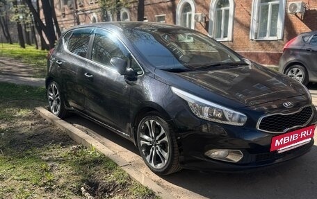 KIA cee'd III, 2014 год, 1 300 000 рублей, 3 фотография