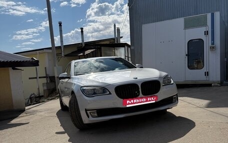 BMW 7 серия, 2012 год, 1 600 000 рублей, 2 фотография