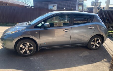 Nissan Leaf I, 2013 год, 530 000 рублей, 6 фотография