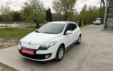 Renault Megane III, 2013 год, 840 000 рублей, 1 фотография