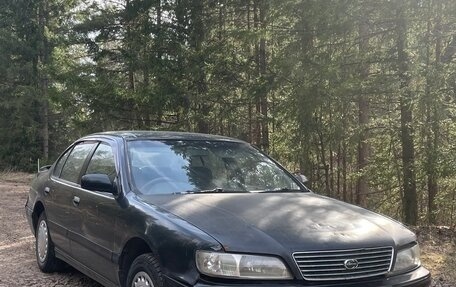 Nissan Cefiro II, 1994 год, 195 000 рублей, 1 фотография