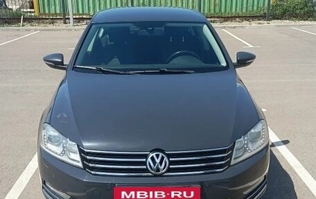 Volkswagen Passat B7, 2013 год, 1 320 000 рублей, 1 фотография