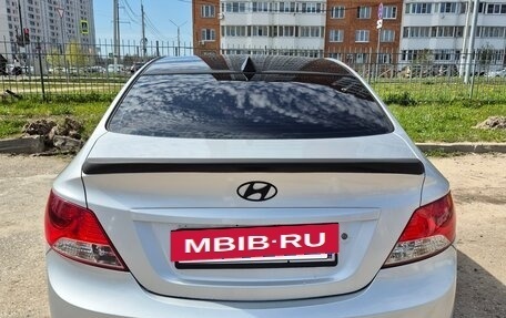 Hyundai Solaris II рестайлинг, 2011 год, 777 000 рублей, 6 фотография
