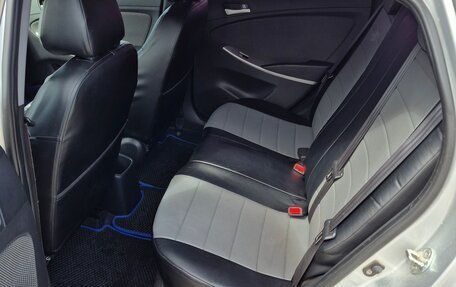 Hyundai Solaris II рестайлинг, 2011 год, 777 000 рублей, 18 фотография
