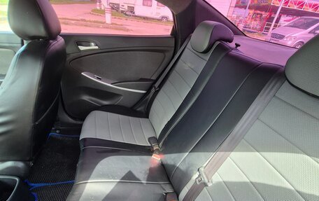Hyundai Solaris II рестайлинг, 2011 год, 777 000 рублей, 19 фотография