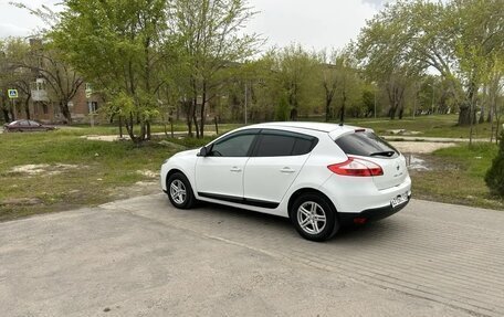 Renault Megane III, 2013 год, 840 000 рублей, 3 фотография
