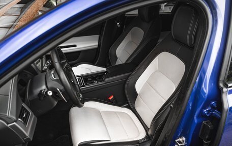 Jaguar XF II, 2017 год, 2 700 000 рублей, 12 фотография
