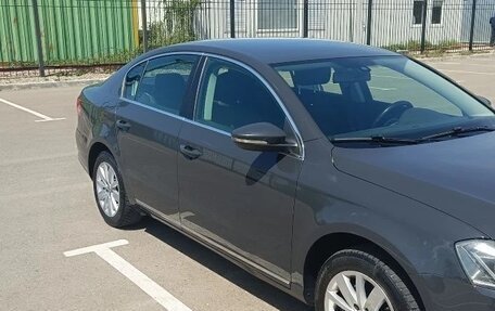 Volkswagen Passat B7, 2013 год, 1 320 000 рублей, 2 фотография