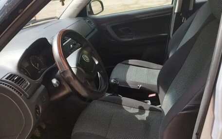 Skoda Fabia II, 2011 год, 600 000 рублей, 9 фотография