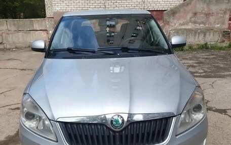 Skoda Fabia II, 2011 год, 600 000 рублей, 2 фотография