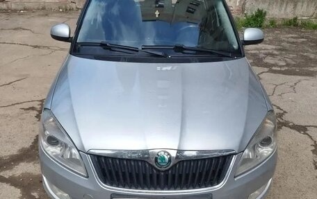 Skoda Fabia II, 2011 год, 600 000 рублей, 4 фотография