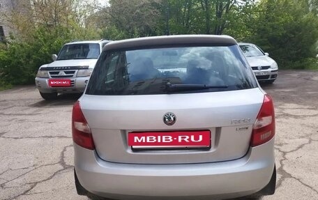 Skoda Fabia II, 2011 год, 600 000 рублей, 3 фотография