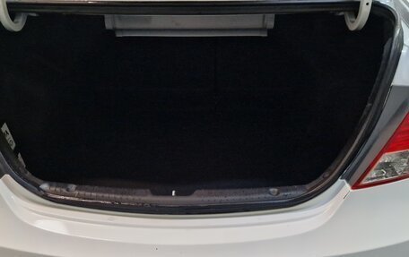 Hyundai Solaris II рестайлинг, 2013 год, 950 000 рублей, 8 фотография