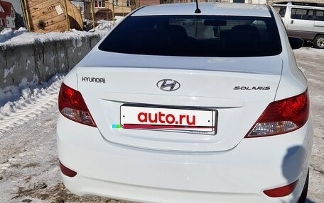 Hyundai Solaris II рестайлинг, 2013 год, 950 000 рублей, 2 фотография