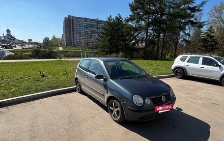 Volkswagen Polo IV рестайлинг, 2002 год, 200 000 рублей, 4 фотография