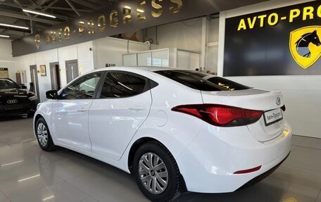 Hyundai Elantra V, 2014 год, 940 000 рублей, 6 фотография