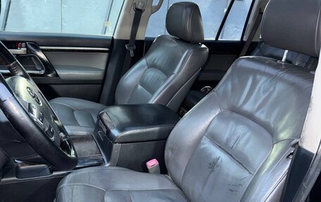 Toyota Land Cruiser 200, 2008 год, 2 360 000 рублей, 5 фотография