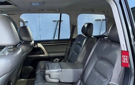 Toyota Land Cruiser 200, 2008 год, 2 360 000 рублей, 6 фотография