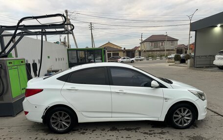 Hyundai Solaris II рестайлинг, 2016 год, 820 000 рублей, 6 фотография