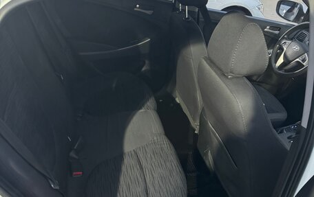 Hyundai Solaris II рестайлинг, 2016 год, 820 000 рублей, 9 фотография
