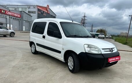 Peugeot Partner II рестайлинг 2, 2005 год, 270 000 рублей, 3 фотография
