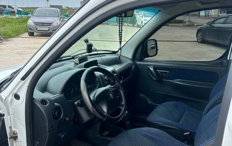 Peugeot Partner II рестайлинг 2, 2005 год, 270 000 рублей, 13 фотография
