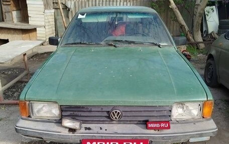Volkswagen Passat B2, 1983 год, 100 000 рублей, 1 фотография