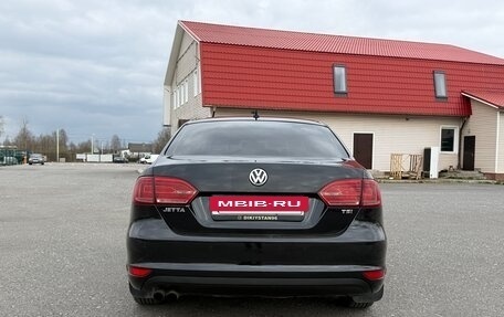Volkswagen Jetta VI, 2014 год, 1 250 000 рублей, 4 фотография