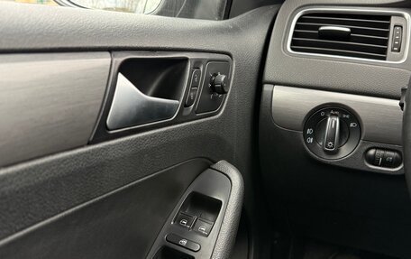 Volkswagen Jetta VI, 2014 год, 1 250 000 рублей, 13 фотография