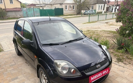 Ford Fiesta, 2007 год, 320 000 рублей, 2 фотография