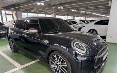 MINI Hatch, 2021 год, 3 500 000 рублей, 2 фотография