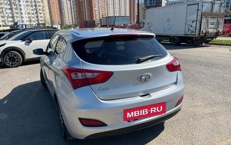 Hyundai i30 II рестайлинг, 2013 год, 930 000 рублей, 2 фотография