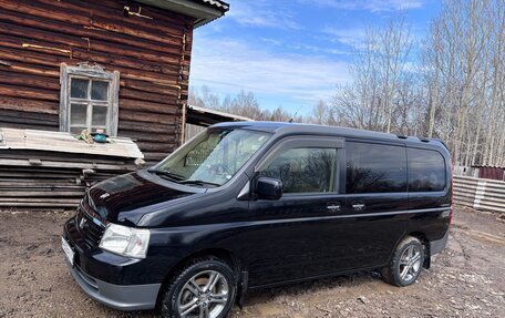 Honda Stepwgn II рестайлинг, 2002 год, 980 000 рублей, 33 фотография