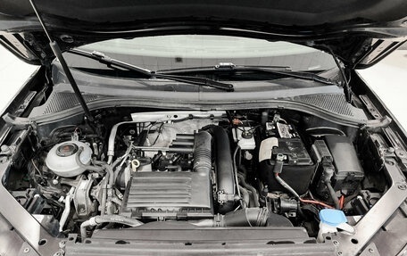 Volkswagen Tiguan II, 2021 год, 3 050 000 рублей, 11 фотография