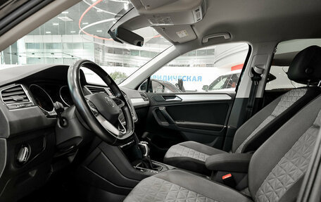 Volkswagen Tiguan II, 2021 год, 3 050 000 рублей, 20 фотография